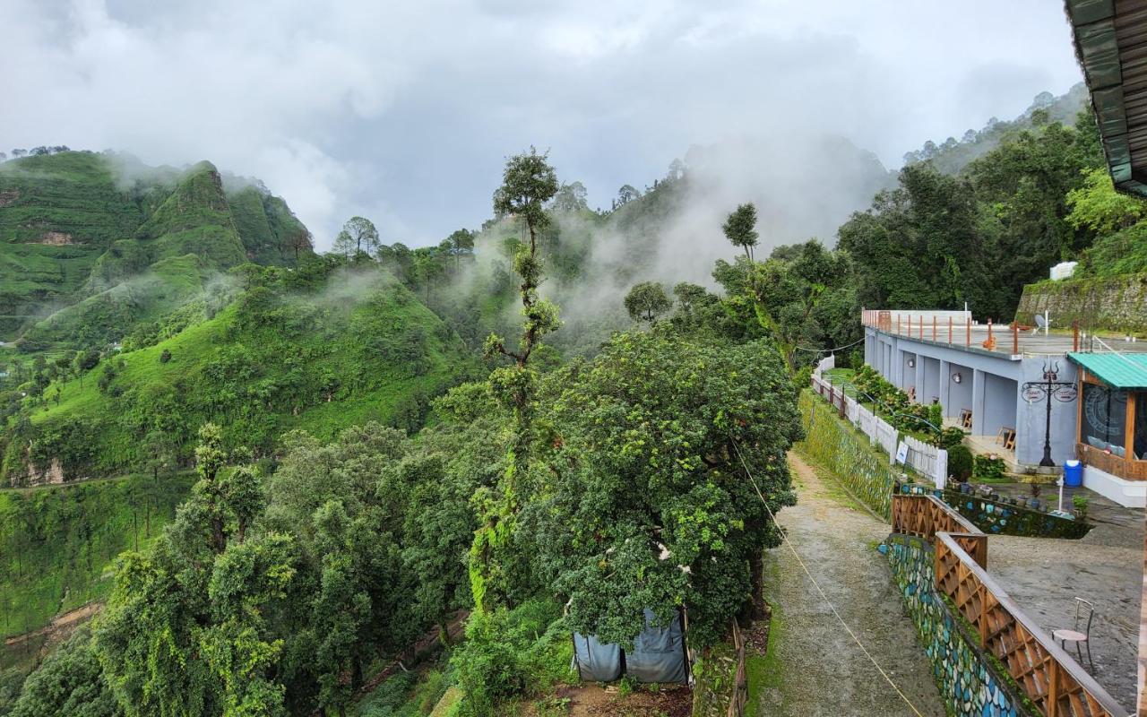 Shiva Valley Resort Kokhliyal Gaon Exterior foto