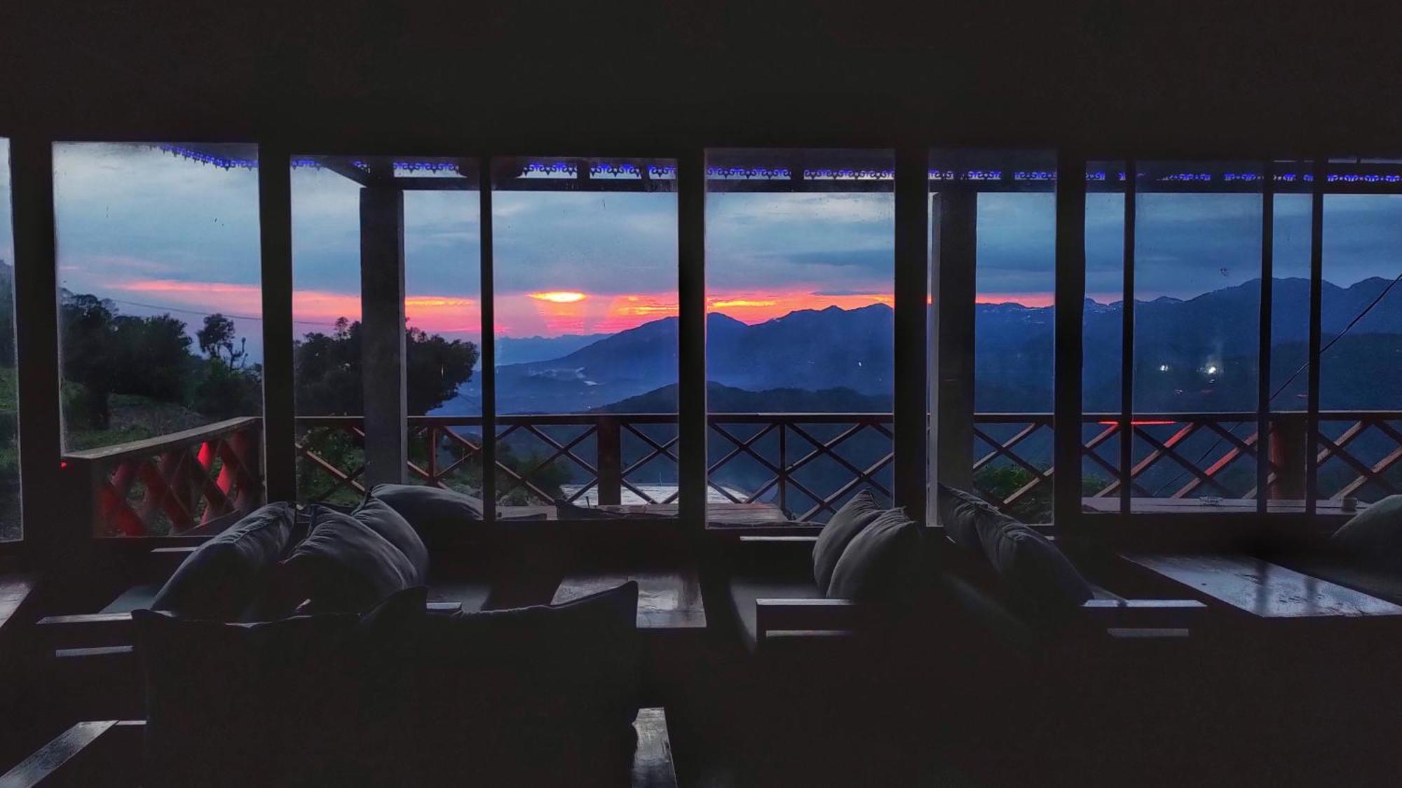 Shiva Valley Resort Kokhliyal Gaon Exterior foto